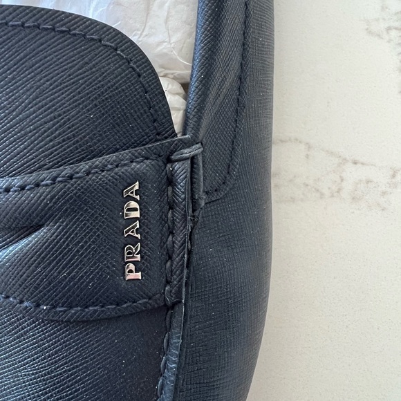 Blue Prada Drivers - Picture 5 of 9